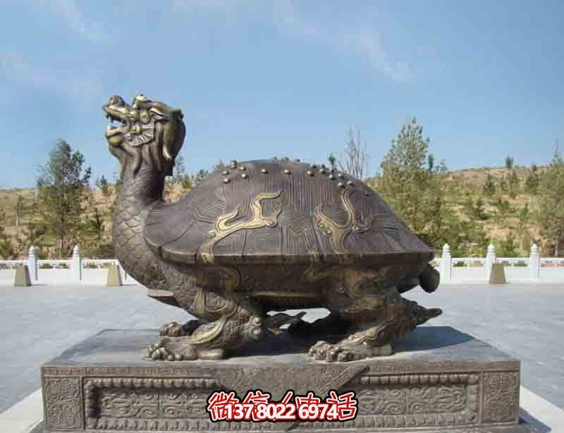 玻璃鋼龍龜?shù)袼?，點(diǎn)綴公園里的創(chuàng)意行走
