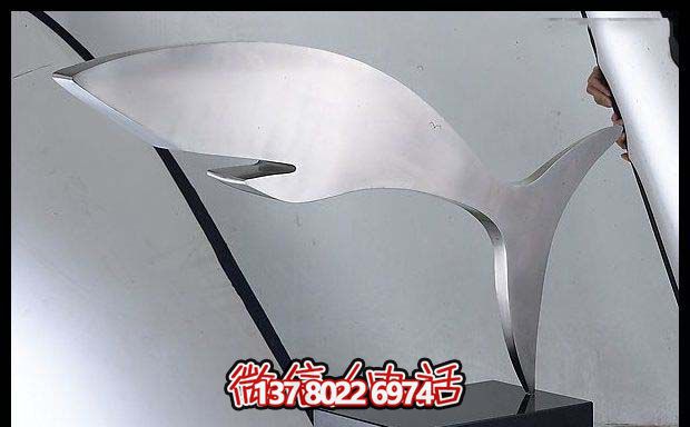 創(chuàng)意不銹鋼鯨魚室內擺放雕塑