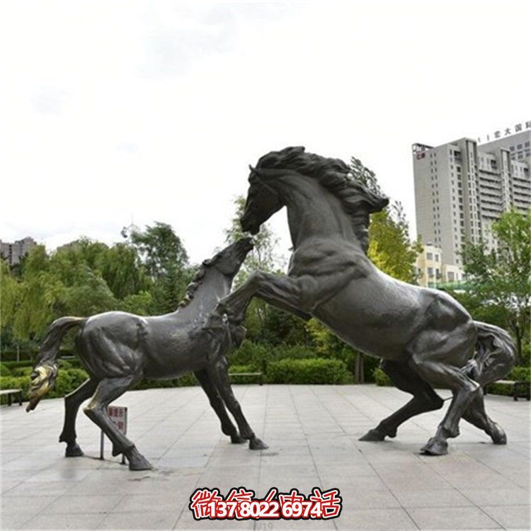大型仿真動物駿馬不銹鋼雕塑，點綴城市廣場園林