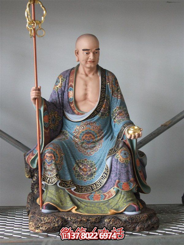 景區(qū)寺廟樹(shù)脂彩繪拿法杖的十八羅漢雕塑